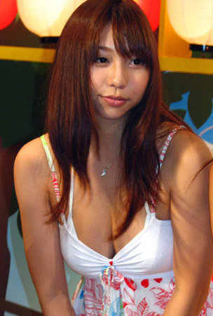 Koizumi Maya.jpg
